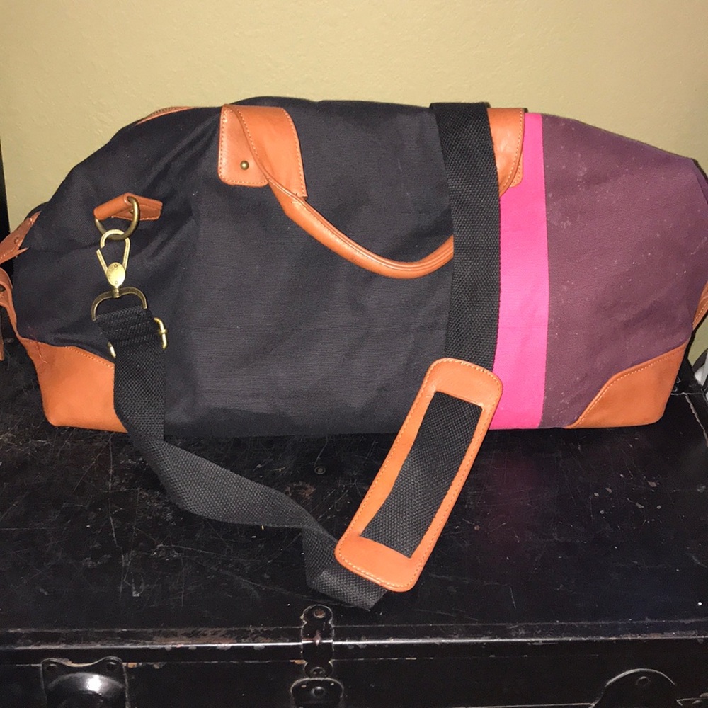 Adorable luggage bag